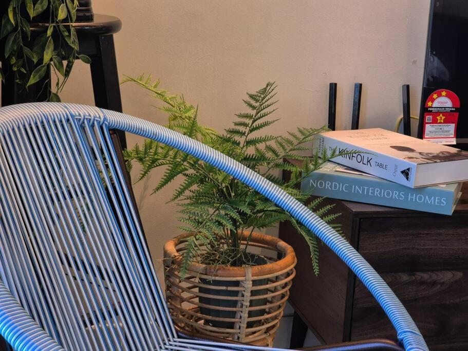 Cozy Nostalgia 2 4 Pax - 15 Min To Jb Town